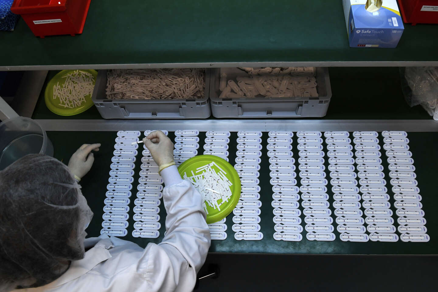 In the face of antibiotic resistance, France is showing contradictory developments