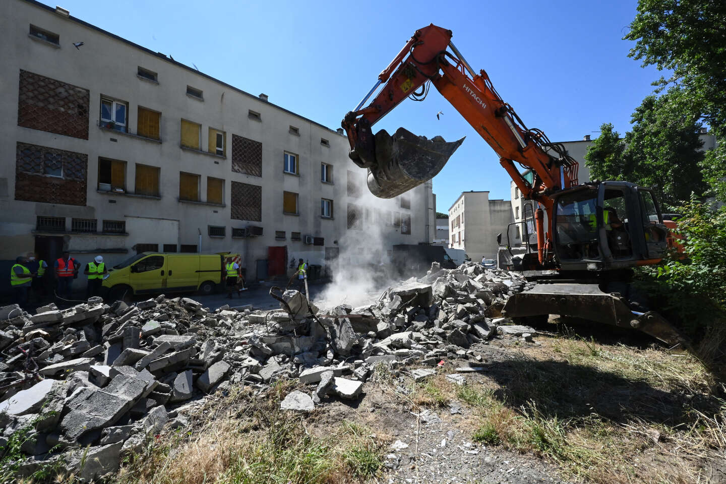 On the Chemin Bas d'Avignon in Nîmes, daily life “takes advantage” of a neighborhood plagued by drug trafficking